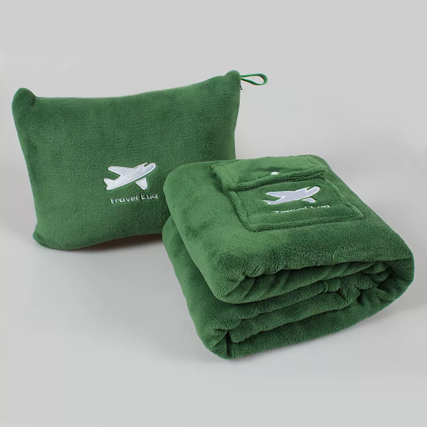 Can I Add My Own Logo On The Fleece Blanket ?4