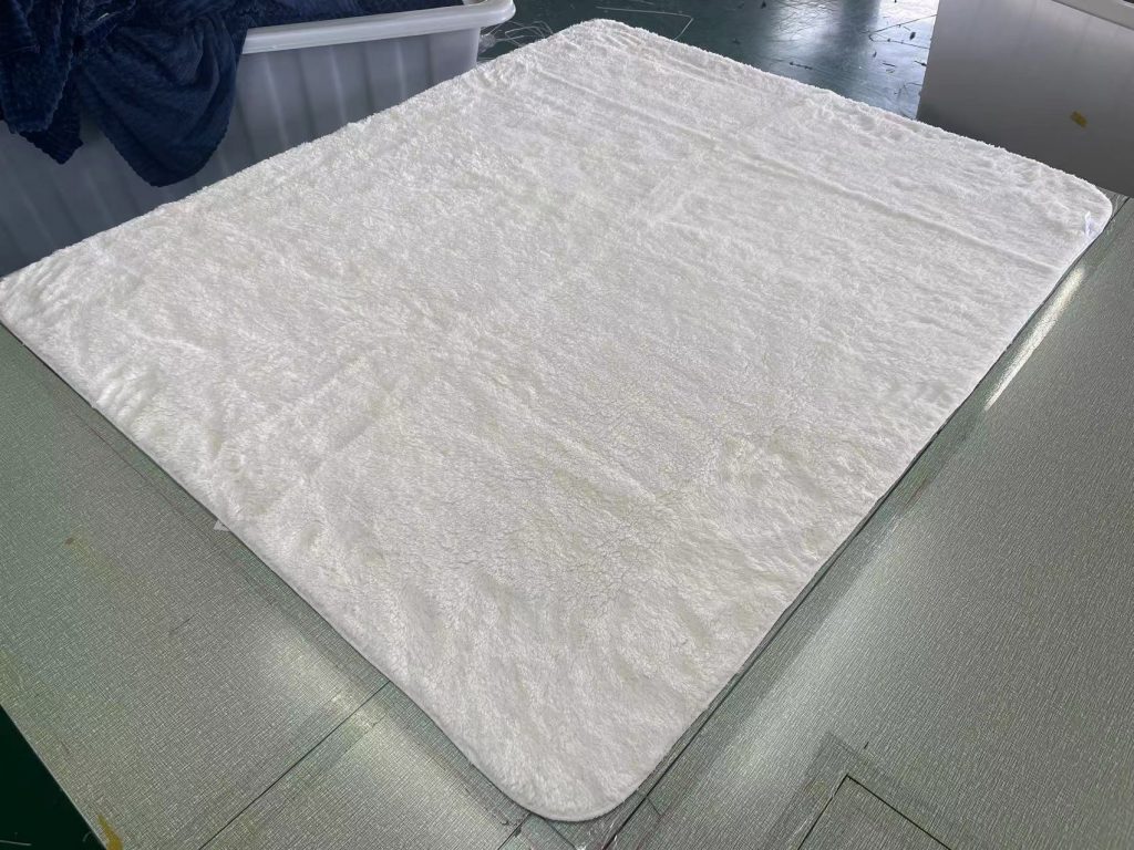 White Blanket15 White Blanket15