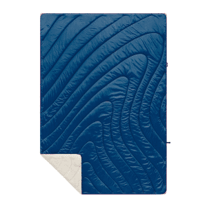 Outdoor Blanket8 blue puffy blanket